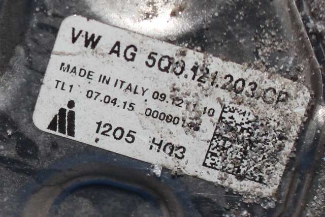Kjølevifte til VW Golf VII 2012-2017 (Fase 1) (VAG|5Q0 121 203 CP|)