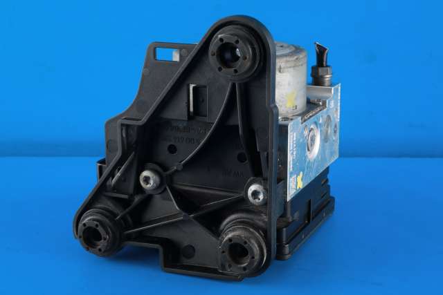 ABS sentral til VW Golf VII 2012-2017 (Fase 1) (VAG|3Q0 614 517 R|3Q0 907 379 R|)
