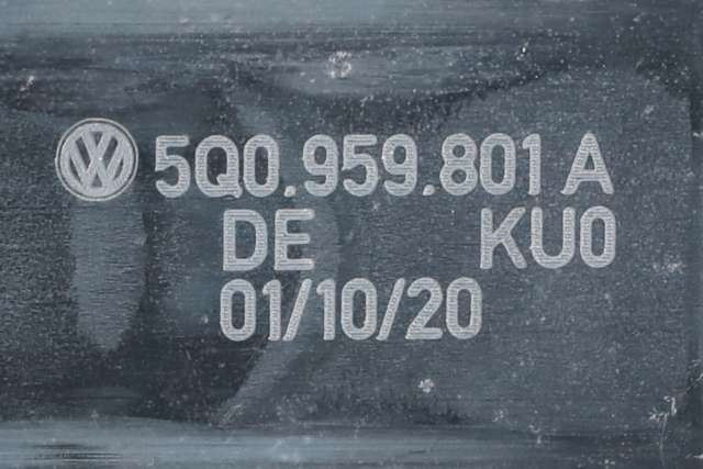 Ruteheis, kun motor, venstre foran til VW T-Roc 2017-->> (VAG|5Q0 959 801 A|)