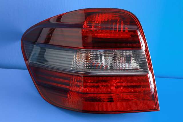 Baklykt venstre til Mercedes ML, 2005-2011 (W164) (W164) 