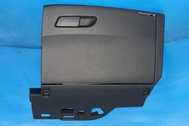 Hanskerom til Audi A4, 2015-2019 (Type V, Fase 1) (B9) (B9) (VAG|8W1 857 035)