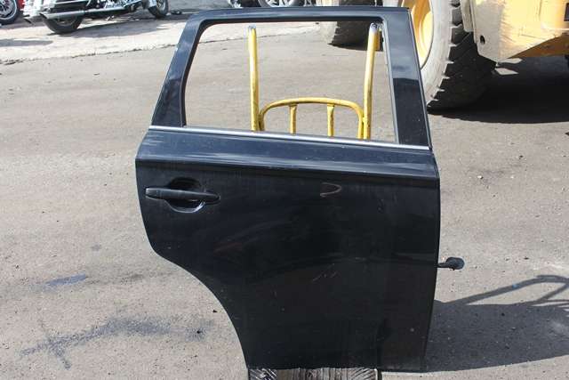 Dør høyre bak til Mitsubishi Outlander, 2012-2015 (Type III, Fase 1)  