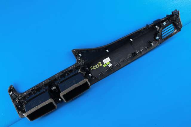 Dashbord friskluftdyse midtkonsoll til Nissan Leaf 2018-->> (Type II) (NISSAN|68420-5SH2B|)