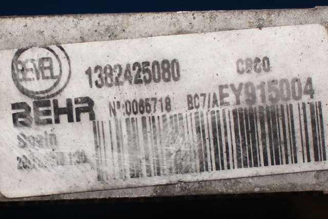 Radiator (manuell gir) til Fiat Ducato 2014-->> (BEHR|EY915004|1382425080|)