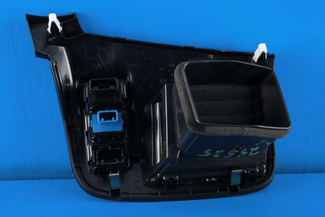 Dashbord friskluftdyse venstre til Mitsubishi Outlander 2015-->> (Type III, Fase 2)  