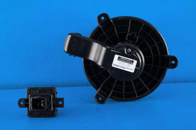 Varmeapparat motor til Mitsubishi Outlander 2015-->> (Type III, Fase 2)  (MITSUBISHI|7802A327|)