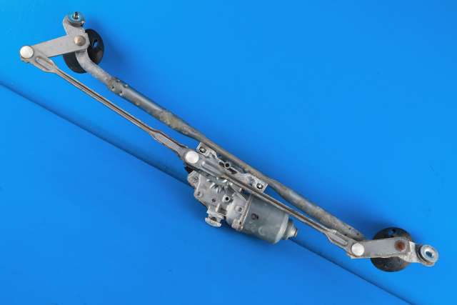 Viskermotor frontrute komplett m/overføring til Toyota Hilux 2006-2011  (DENSO|159300-2330|85110-0K061|)