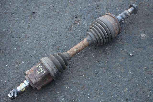 Drivaksel høyre foran, diesel/manuell til Toyota Hilux, 2006-2011
