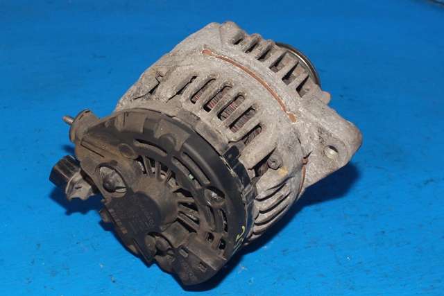 Dynamo diesel til Toyota Hilux 2006-2011 (BOSCH|0 124 315 033|27060-0L100. 14 VOLT - 80 AMP|)