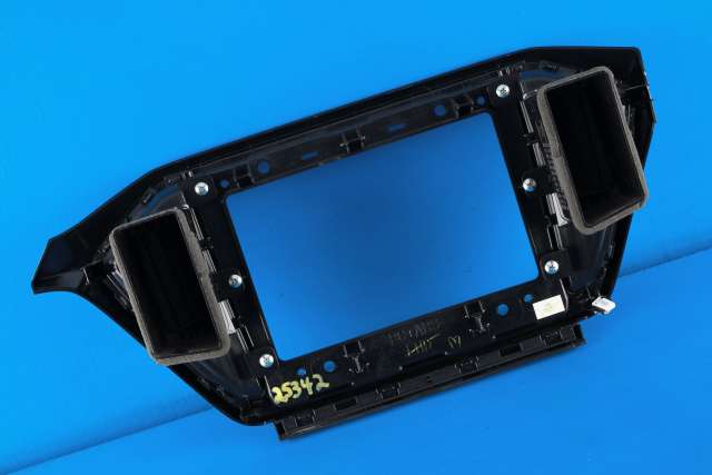Dashbord friskluftdyse midtkonsoll til Isuzu D-Max 2021-->> (Type III)
