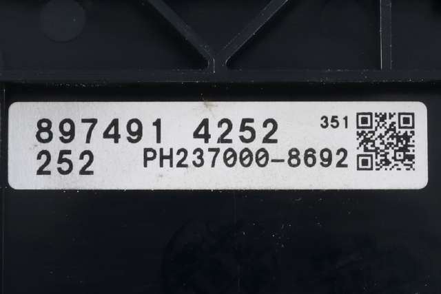 Varmeapparat betjening til Isuzu D-Max 2021-->> (Type III) (ISUZU|8974914252|)
