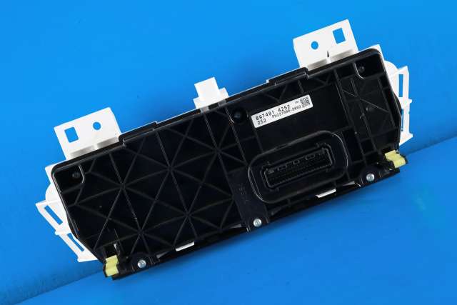 Varmeapparat betjening til Isuzu D-Max 2021-->> (Type III) (ISUZU|8974914252|)