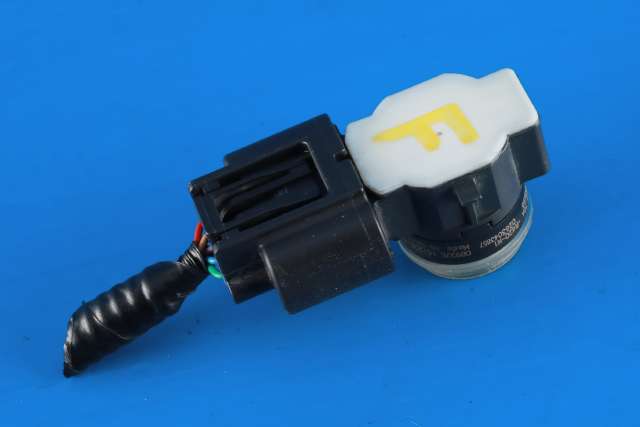 Parkeringssensor foran til Honda HR-V 2015-2021 (Type II)  (HONDA|39680-T0A-R420|)