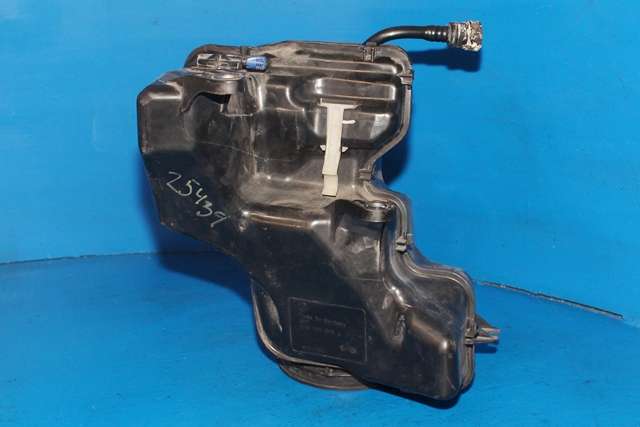 AdBlue tank til VW Caddy, 2015-2020 (Type III, Fase 3) (VAG|2K5 131 877 A)