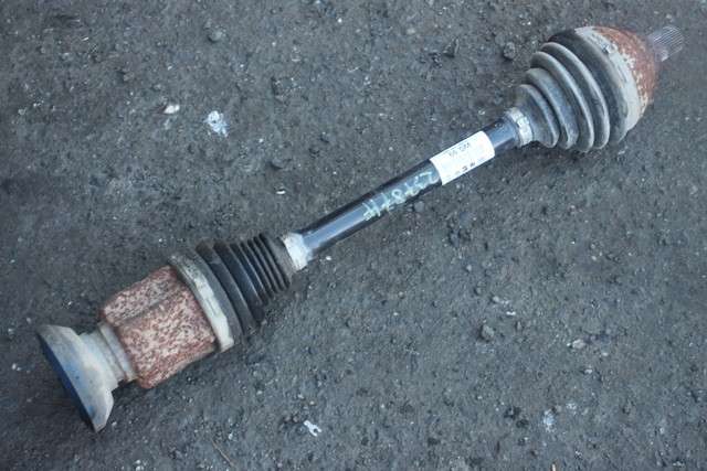 Drivaksel høyre foran, diesel/automat til VW Tiguan 2011-2016 (Type I, Fase 2)  (VAG|5N0 407 766 D|)