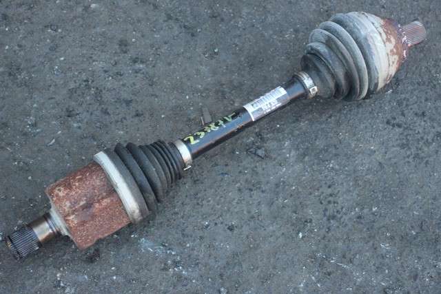 Drivaksel venstre foran, diesel/automat til VW Tiguan 2011-2016 (Type I, Fase 2) (VAG|5N0 407 763 F|)
