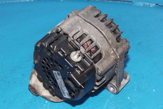 Dynamo diesel til BMW 1-Serie 2004-2011 (E81/E82/E87/E88) (E81/E82/E87/E88) (VALEO|2543461C|7 802 261. 14 VOLT - 180 AMP|)