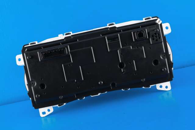 Instrumentpanel til Isuzu D-Max 2021-->> (Type III)  (ISUZU|8976743640|)