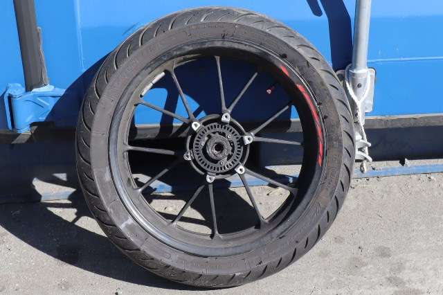 MC, Bakhjul til MC Yamaha YZF-R125, 2014-2018  (130 X 70 R 17")