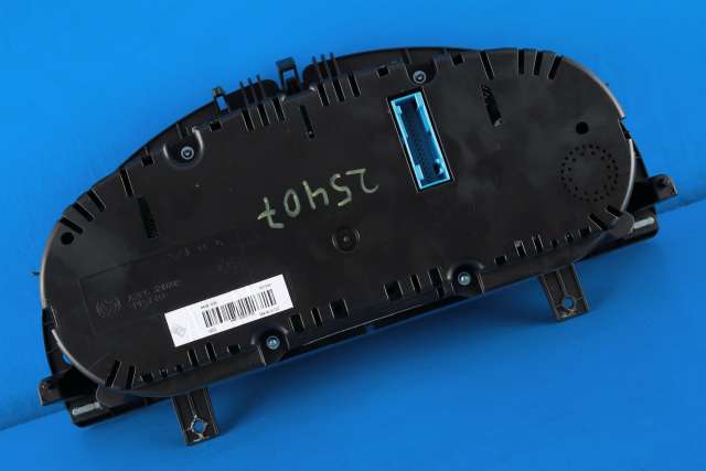 Instrumentpanel til VW Passat 2011-2015 (B7) (B7) (VAG|3AA 920 870 N|)