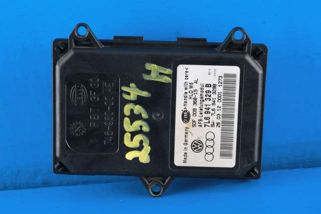 Styreenhet lys (LCM - Light Control Module) til VW Golf VI 2008-2012  (HELLA|5DF 009 368-15|7L6 941 329 B|)