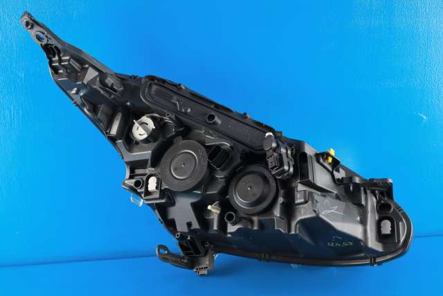 Frontlykt venstre halogen til Peugeot 208 2012-2019 (Type I) (PEUGEOT|98 108057 80|)