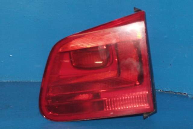 Baklykt venstre indre til VW Tiguan 2011-2016 (Type I, Fase 2) (VAG|5N0 945 094 G|)