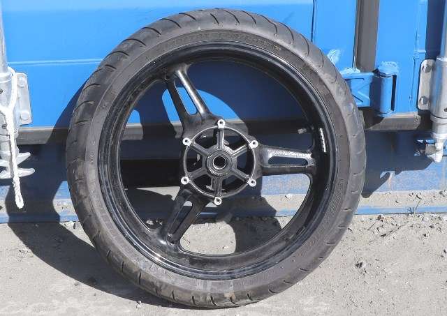 MC, Framhjul til MC Yamaha FJR1300, 2001-2005 (GEN-I) (GEN-I) (120 X 70 R 17")
