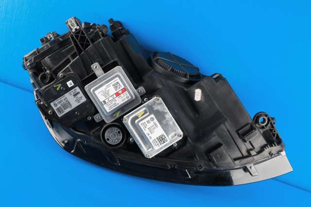 Frontlykt venstre xenon til VW Golf VII 2012-2017 (Fase 1)  (VAG|5G1 941 751|)