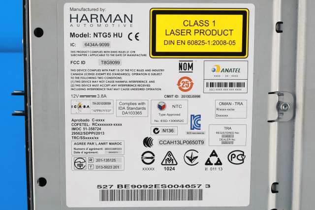 Bilstereo navigasjon til Mercedes C-Klasse 2014-2018 (Fase 1) (W205) (W205) (MERCEDES|A 205 900 69 15|)