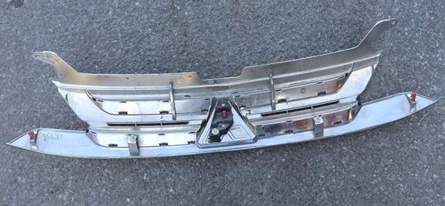 Grill til Mitsubishi Outlander 2015-->> (Type III, Fase 2)  (MITSUBISHI|7450A992|)
