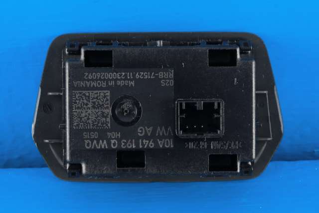 Bryter lys til VW ID.4 2020-->>  (VAG|10A 941 193 Q|)