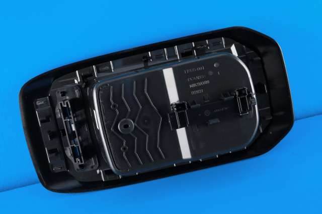Dashbord koppholder til VW ID.4 2020-->>  (VAG|11A 863 680 B|)