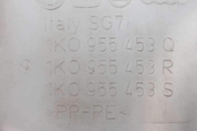 Spylertank foran til Škoda Yeti 2009-2013 (Fase 1)  (VAG|1K0 955 453 S|)
