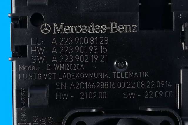 Dashbord trådløs mobillader til Mercedes GLC 2022-->> (X254) (X254) (MERCEDES|A 223 900 81 28|)