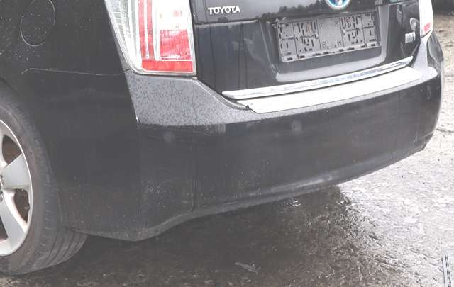 Støtfanger bak combi til Toyota Prius 2009-2016 (Type III) (COMBI) (COMBI)