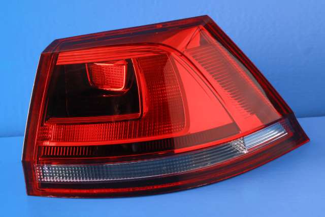 Baklykt høyre ytre til VW Golf VII 2012-2017 (Fase 1)  (VAG|5G9 945 096 D|)