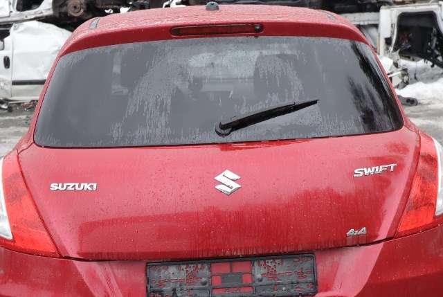 Bakluke combi til Suzuki Swift, 2011-2017