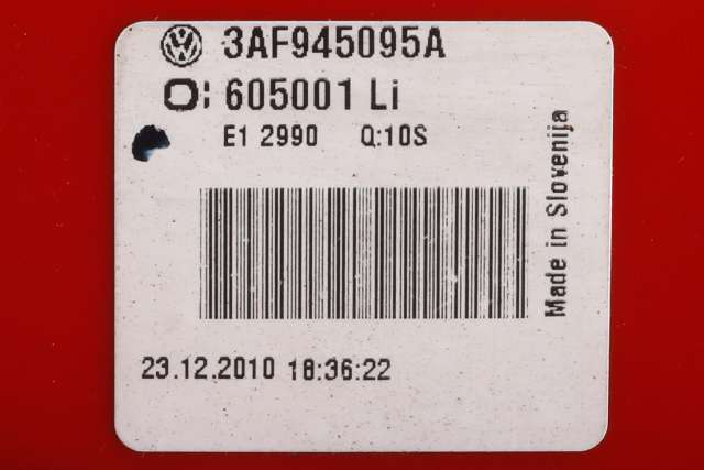 Baklykt venstre ytre til VW Passat 2011-2015 (B7) (B7) (VAG|3AF 945 095 A|)