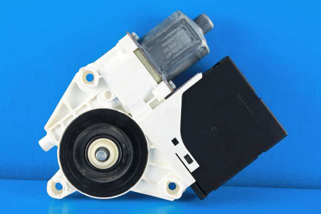 Ruteheis, kun motor, høyre foran til VW Tiguan 2011-2016 (Type I, Fase 2)  (VAG|5N0 959 702 G|3C0 959 792 C|)