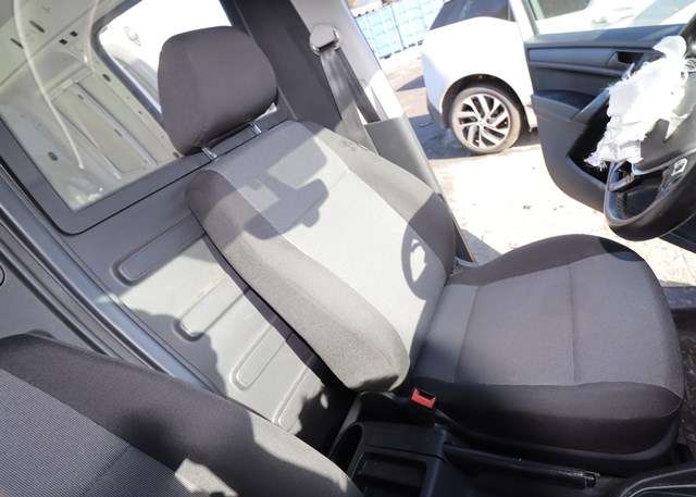 Sete foran venstre til VW Caddy, 2015-2020 (Type III, Fase 3)