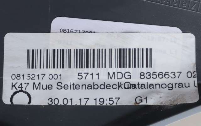MC, Deksel, side venstre til MC BMW S1000 R 2014-->> (Naked) (Naked) (BMW|46.63-8 560 331|)