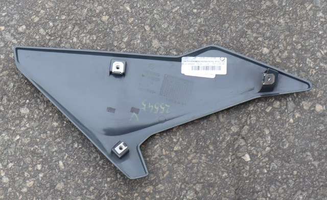 MC, Deksel, side venstre til MC BMW S1000 R 2014-->> (Naked) (Naked) (BMW|46.63-8 560 331|)