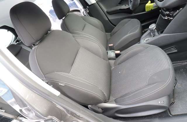 Sete foran høyre til Peugeot 208, 2012-2019 (Type I)  
