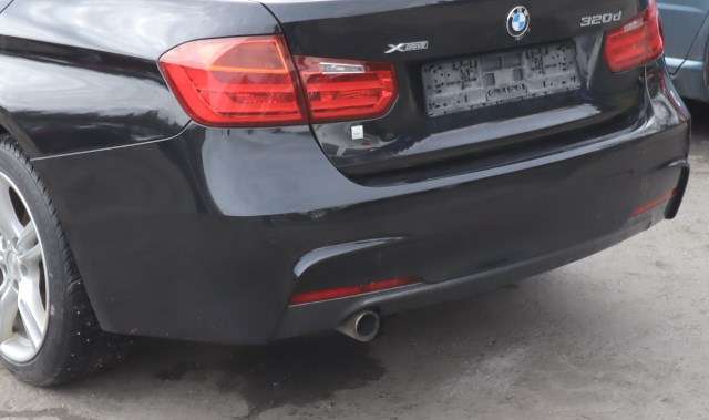 Støtfanger bak sedan til BMW 3-Serie 2012-2018 (F30/F31/F34) (F30/F31/F34)