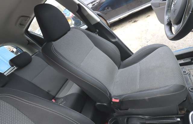 Sete foran venstre til Toyota Yaris, 2014-2020 (Type III, Fase 2)