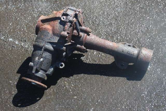Kardang klokke foran til Toyota Land Cruiser 120 2002-2009