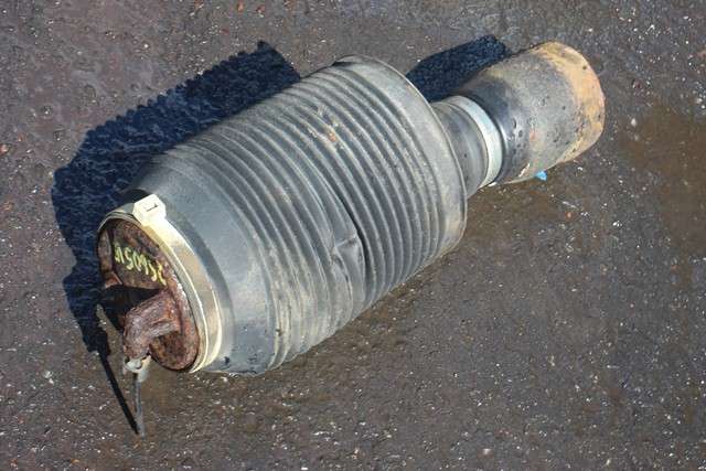 Fjær bak nivå luftpute/belg til Toyota Land Cruiser 120, 2002-2009