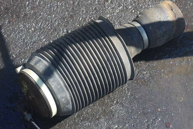 Fjær bak nivå luftpute/belg til Toyota Land Cruiser 120, 2002-2009