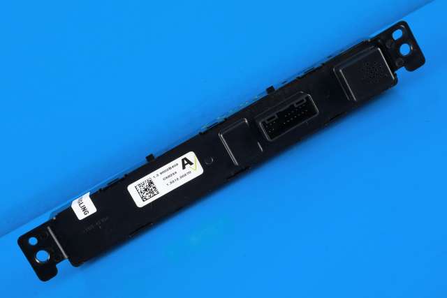 Bryter nødblink til Mitsubishi Outlander 2012-2015 (Type III, Fase 1) (MITSUBISHI|8002B409|)